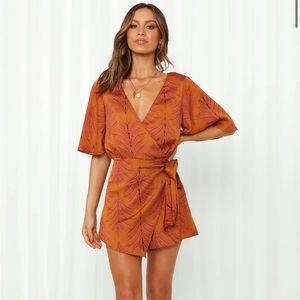 Saints & Secrets - Hello Molly - Vici : Midnight Noise Romper Rust